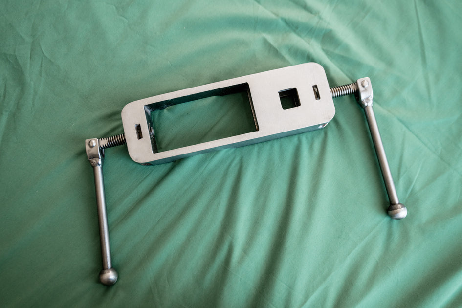 Power Hammer Die Saddle – Ken's Custom Iron Store